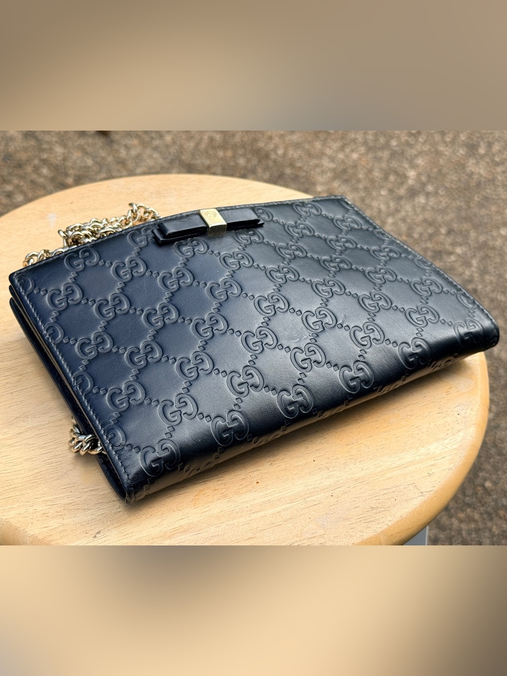 Gucci Guccissima Signature Bowy Chain Wallet Black - Picture 3 of 7